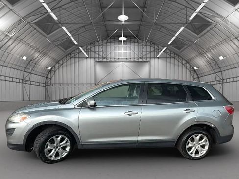 Used 2011 MAZDA CX-9 Touring w/ Moonroof & Bose Audio Pkg AWD/4WD image 3