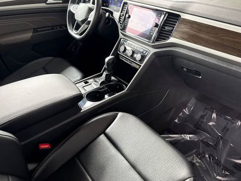 Used 2022 Volkswagen Atlas SE FWD image 17