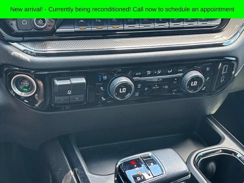 Used 2022 Chevrolet Silverado 1500 ZR2 AWD/4WD image 19