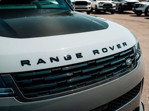 Used 2025 Land Rover Range Rover Sport SV Edition Two AWD/4WD image 10