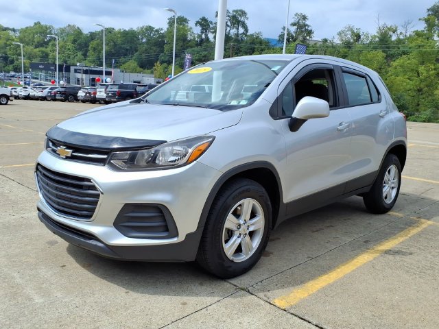 Used 2018 Chevrolet Trax LS AWD/4WD image 4