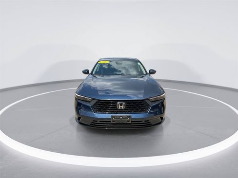 Used 2025 Honda Accord EX-L image 3
