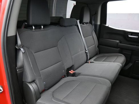 Used 2021 Chevrolet Silverado 1500 Custom Trail Boss AWD/4WD image 46