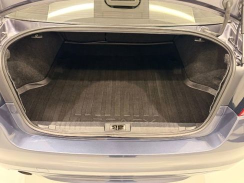 Used 2017 Subaru Legacy 2.5i w/ Alloy Wheel Package image 13