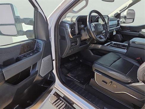Used 2023 Ford F250 Lariat w/ Lariat Ultimate Package image 15