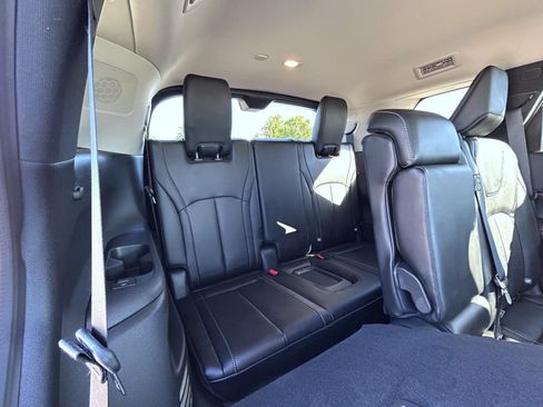 Used 2025 INFINITI QX60 Luxe w/ Vision Package AWD/4WD image 19