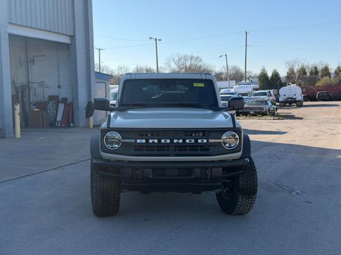 New 2025 Ford Bronco Big Bend w/ Black Diamond Package image 9