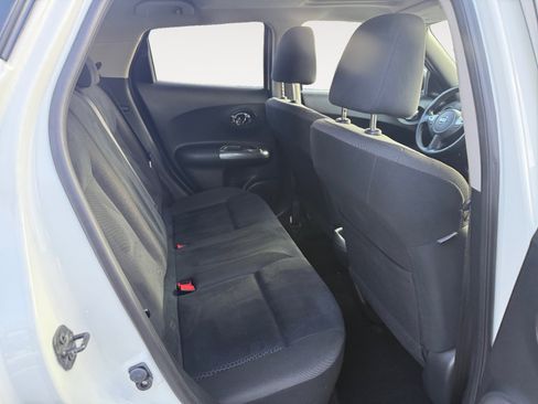 Used 2014 Nissan Juke SV w/ Navigation Package image 18