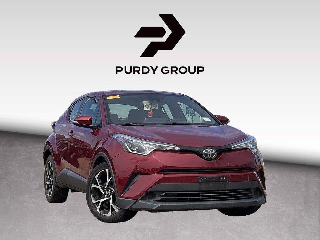 Used 2019 Toyota C-HR XLE FWD image 1