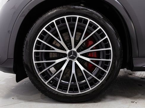 Used 2024 Mercedes-Benz GLC 43 AMG 4MATIC Coupe image 39