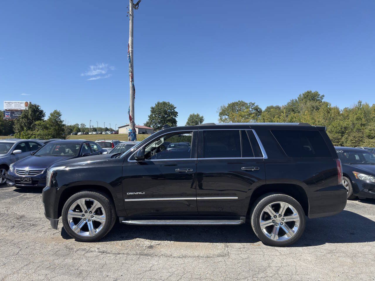 Used 2016 GMC Yukon Denali w/ Open Road Package AWD/4WD image 3