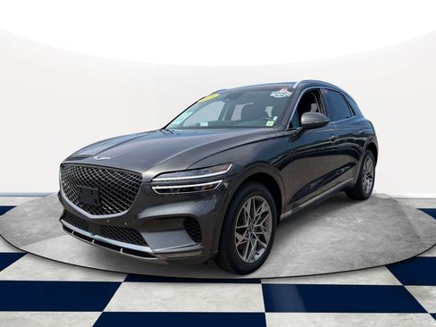 Certified 2025 Genesis GV70 2.5T AWD/4WD image 2