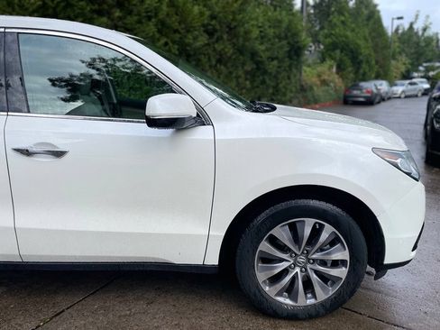 Used 2014 Acura MDX w/ Technology Package AWD/4WD image 2