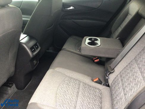 Used 2024 Chevrolet Equinox LT image 23