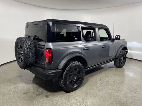 Used 2025 Ford Bronco Big Bend w/ Black Diamond Package AWD/4WD image 3
