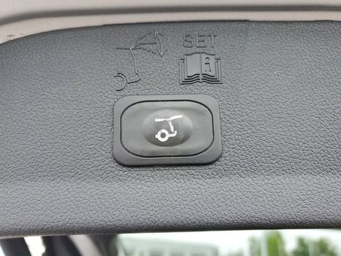 Used 2015 Ford Escape Titanium AWD/4WD image 30