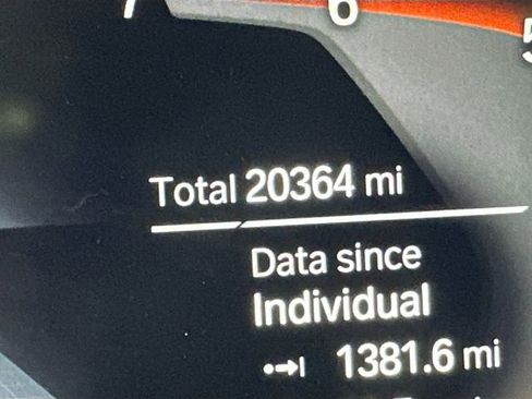 Used 2025 BMW X4 xDrive30i w/ Premium Package image 17