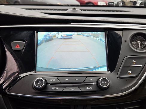 Used 2019 Buick Envision Essence image 18