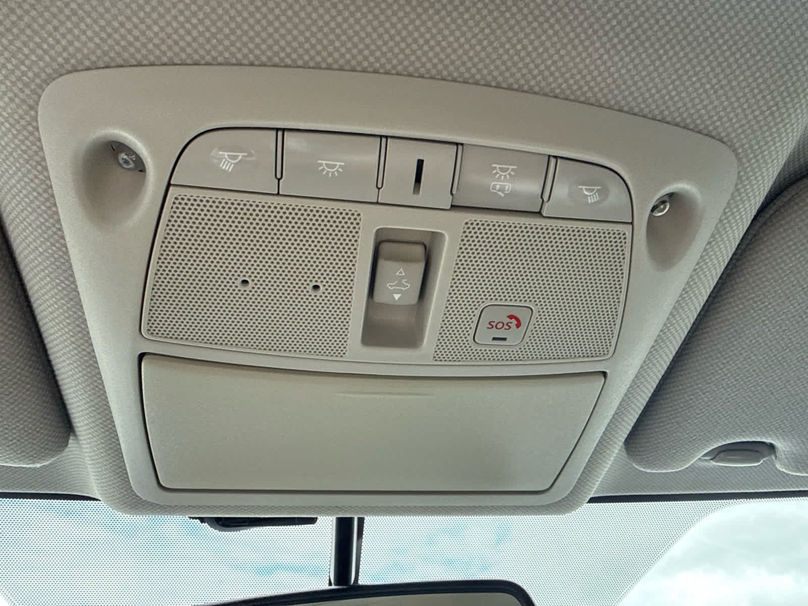 Used 2018 Nissan Sentra SR w/ Premium Package (P02) FWD image 24