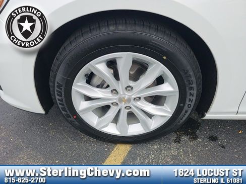 Used 2024 Chevrolet Malibu LT image 28