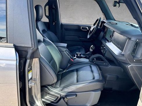 Certified 2025 Ford Bronco Badlands image 7