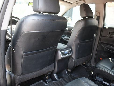 Used 2015 Toyota Highlander Limited Platinum AWD/4WD image 22