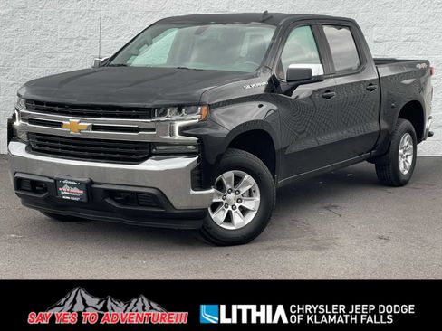 Used 2021 Chevrolet Silverado 1500 LT image 1