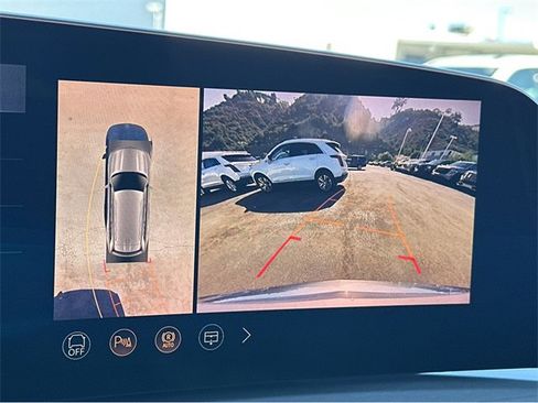 New 2026 Cadillac Vistiq Luxury image 21