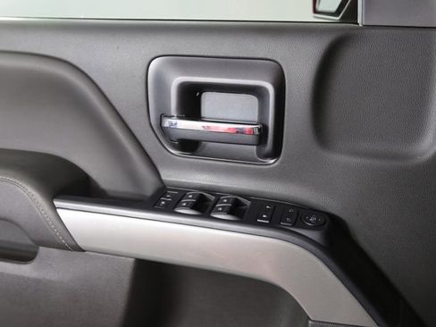 Used 2018 Chevrolet Silverado 1500 LT w/ Texas Edition image 15