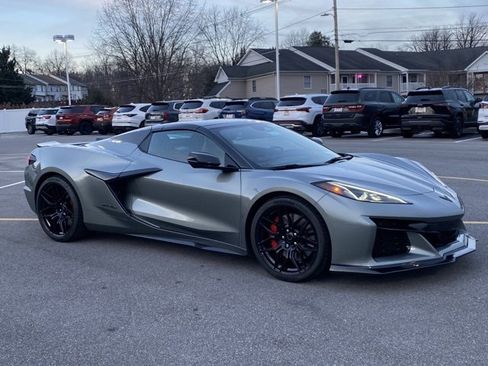 Used 2024 Chevrolet Corvette Z06 w/ Stealth Interior Trim Package image 31
