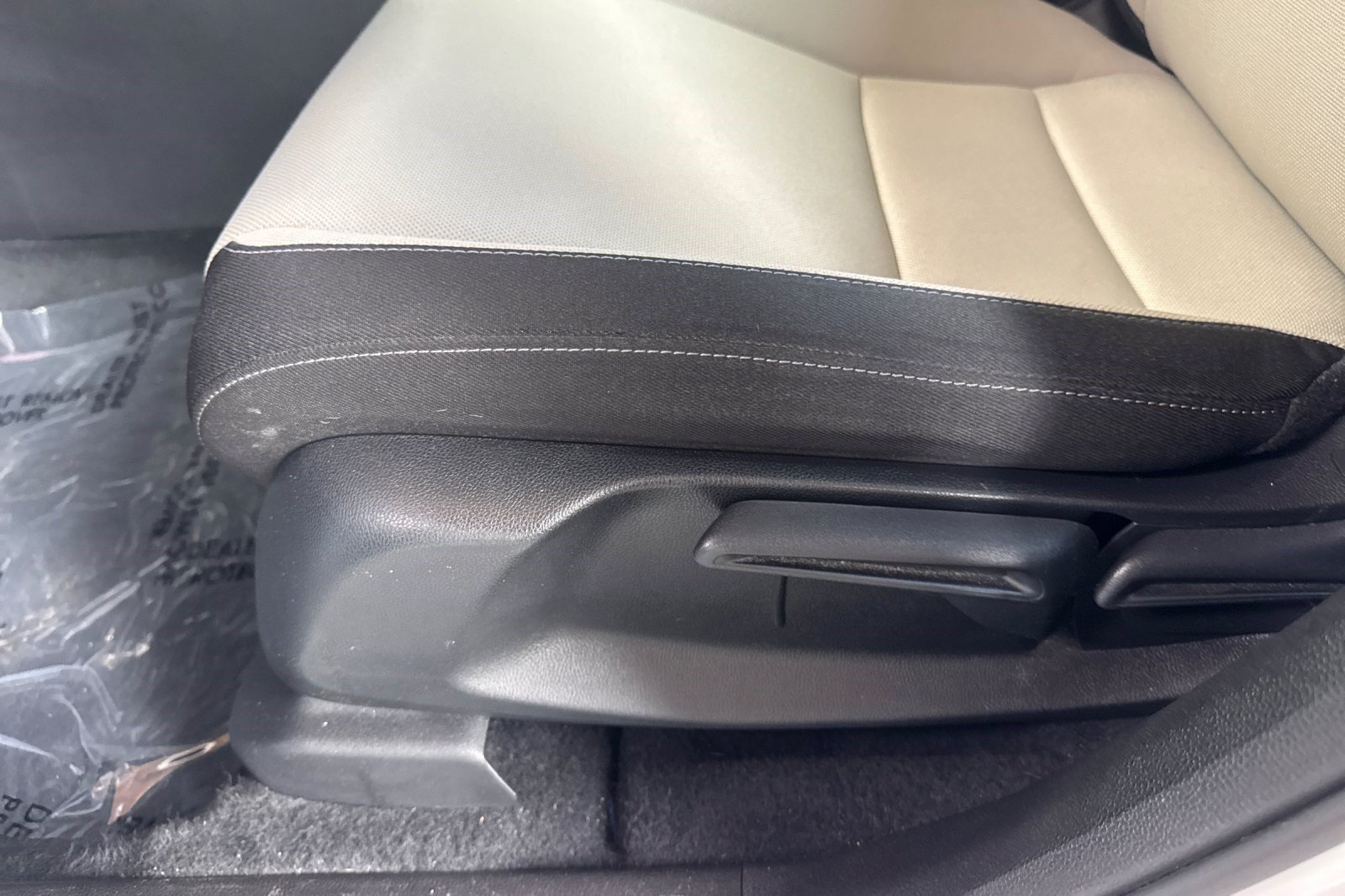 Used 2024 Honda CR-V LX image 15