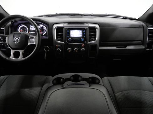 Used 2024 RAM 1500 Warlock RWD image 9