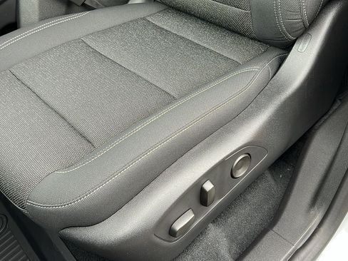 New 2026 Chevrolet Traverse LT w/ Driver Confidence Package image 17