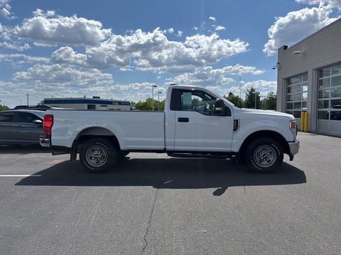 Used 2022 Ford F250 XL w/ Power Equipment Group RWD image 6