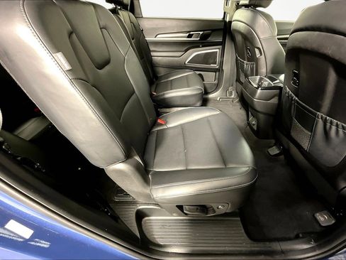 Used 2024 Kia Telluride S w/ S Sunroof Package image 23