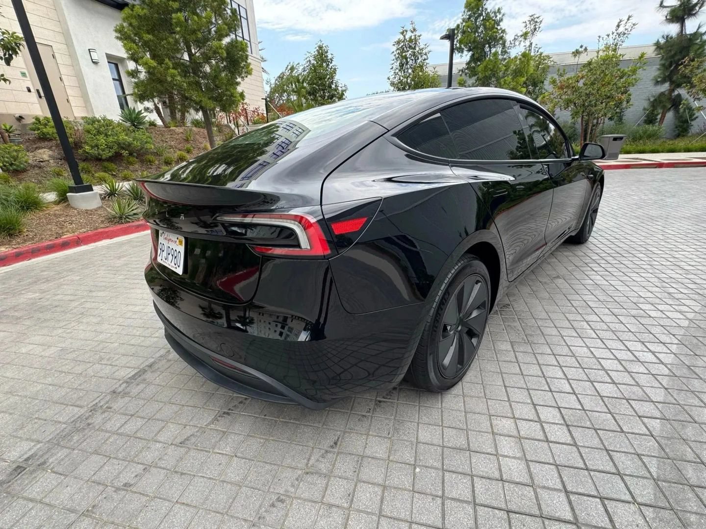 Used 2024 Tesla Model 3 Long Range AWD/4WD image 4