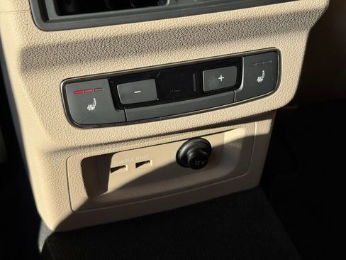 Used 2023 Audi Q5 2.0T Prestige image 25