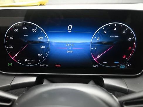 Used 2026 Mercedes-Benz GLC 300 image 10