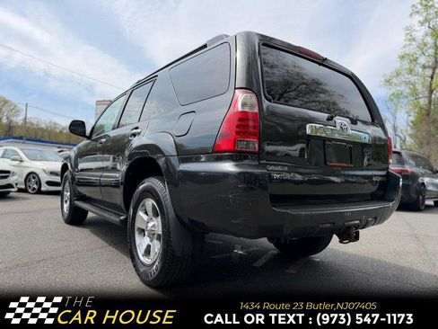 Used 2008 Toyota 4Runner SR5 AWD/4WD image 12