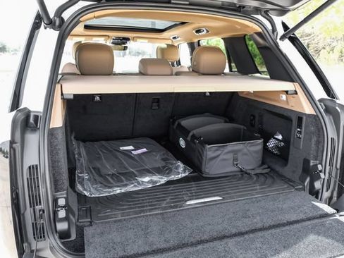 New 2027 Land Rover Range Rover SE AWD/4WD image 66