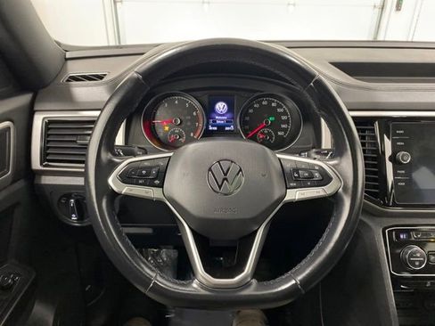 Used 2020 Volkswagen Atlas Cross Sport SEL image 18