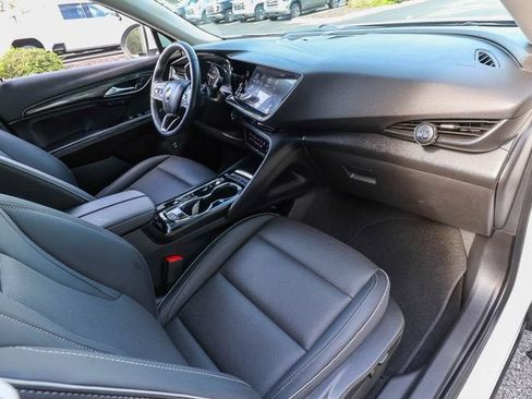Used 2023 Buick Envision Essence FWD image 21