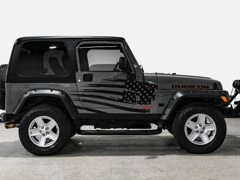 Used 2004 Jeep Wrangler Rubicon w/ Dual Top Group image 5