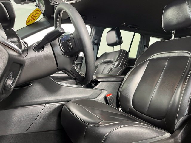 Used 2025 Jeep Grand Cherokee Limited AWD/4WD image 17