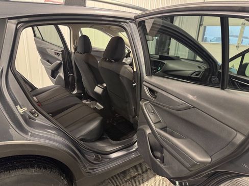 Used 2023 Subaru Crosstrek 2.0i image 19