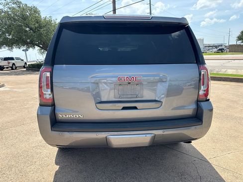 Used 2019 GMC Yukon SLT w/ Premium Edition RWD image 6