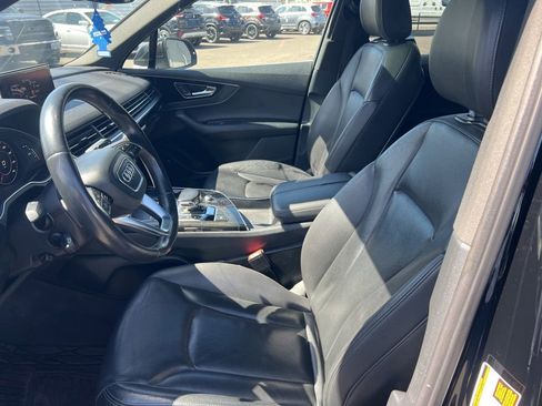 Used 2017 Audi Q7 3.0T Premium Plus w/ Premium Plus Package AWD/4WD image 10
