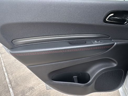 Certified 2025 Dodge Durango GT image 16