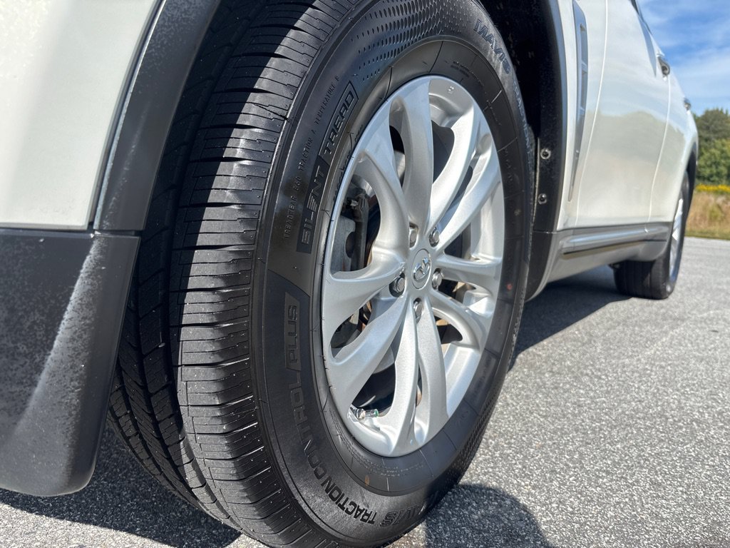 Used 2011 INFINITI FX35 AWD w/ Premium Pkg image 9