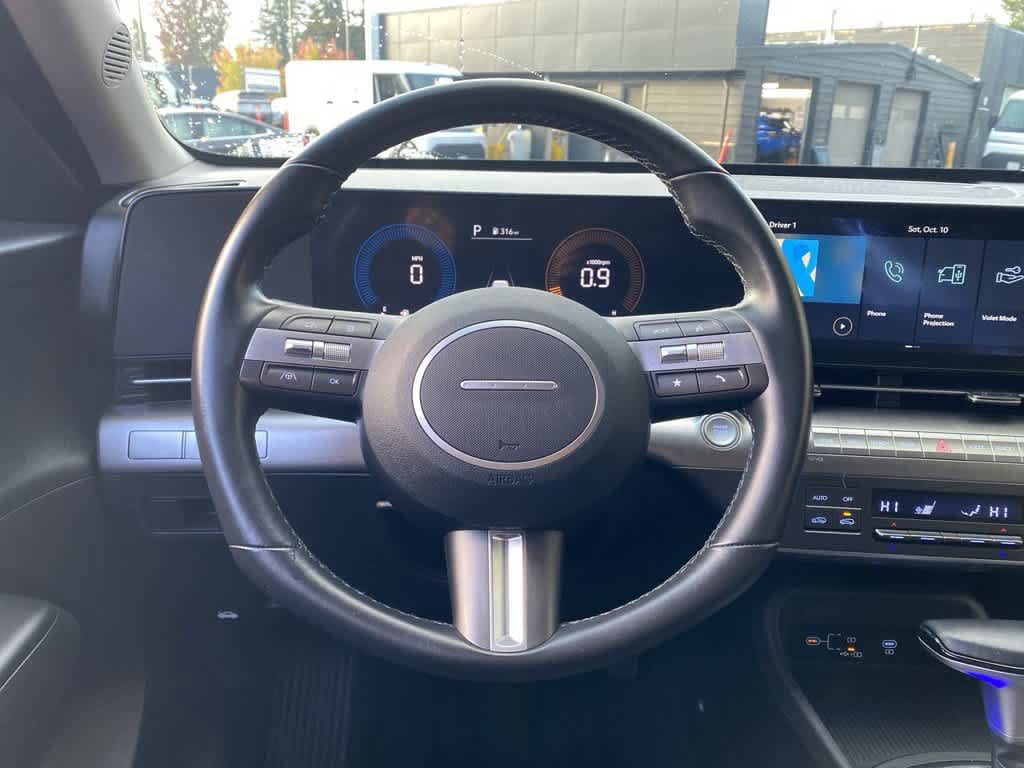 Used 2025 Hyundai Kona SEL FWD image 18